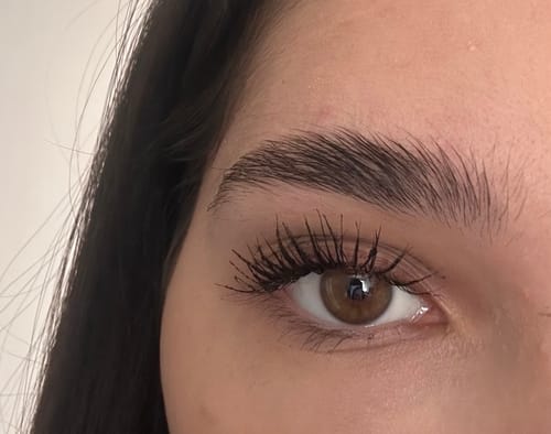 How to get thick eyebrows naturally?