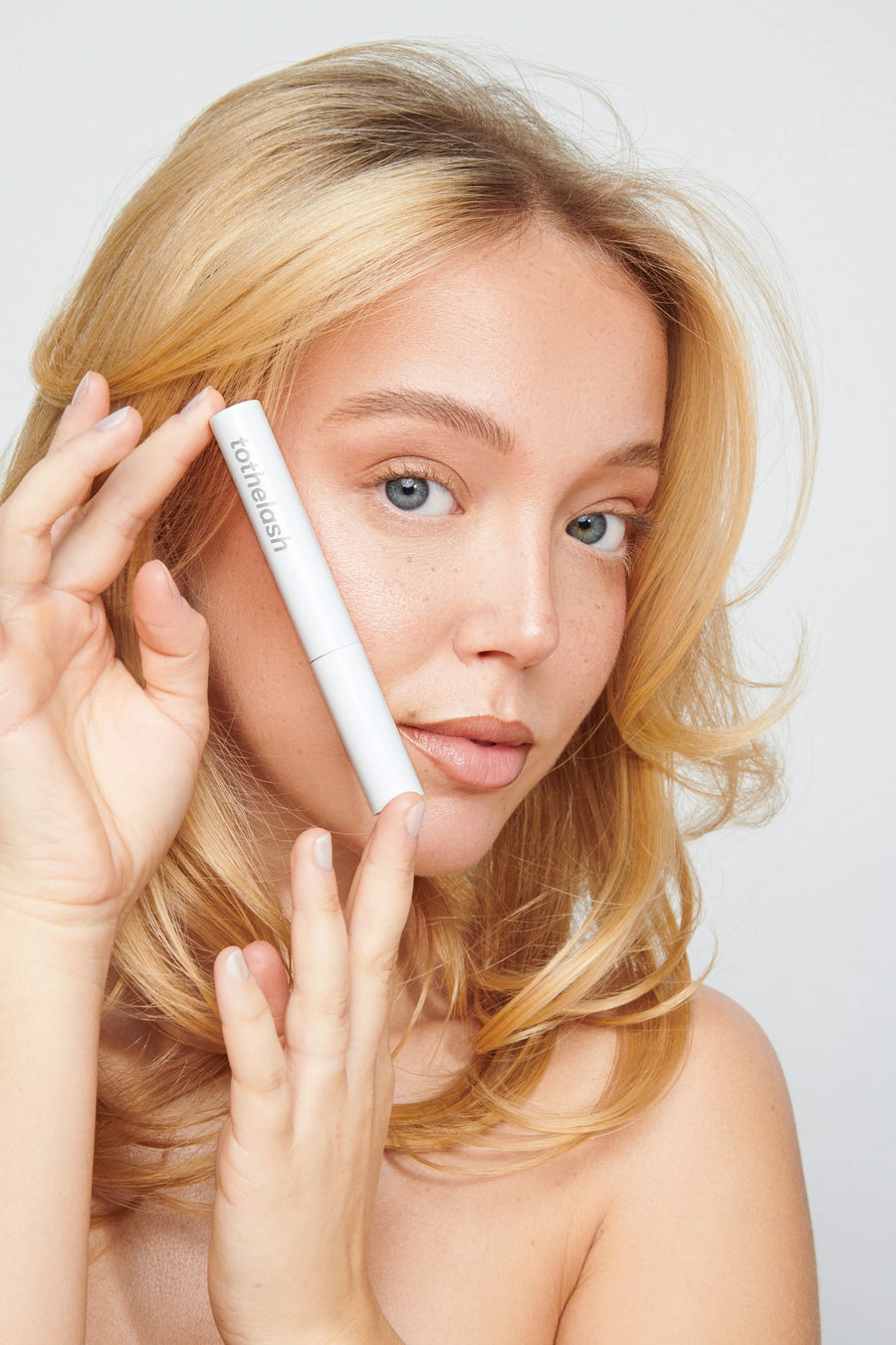 Eyelash Regrowth: Understanding the Life Cycle and Effective Solutions